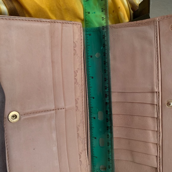 Authentic Gucci large wallet Wallets